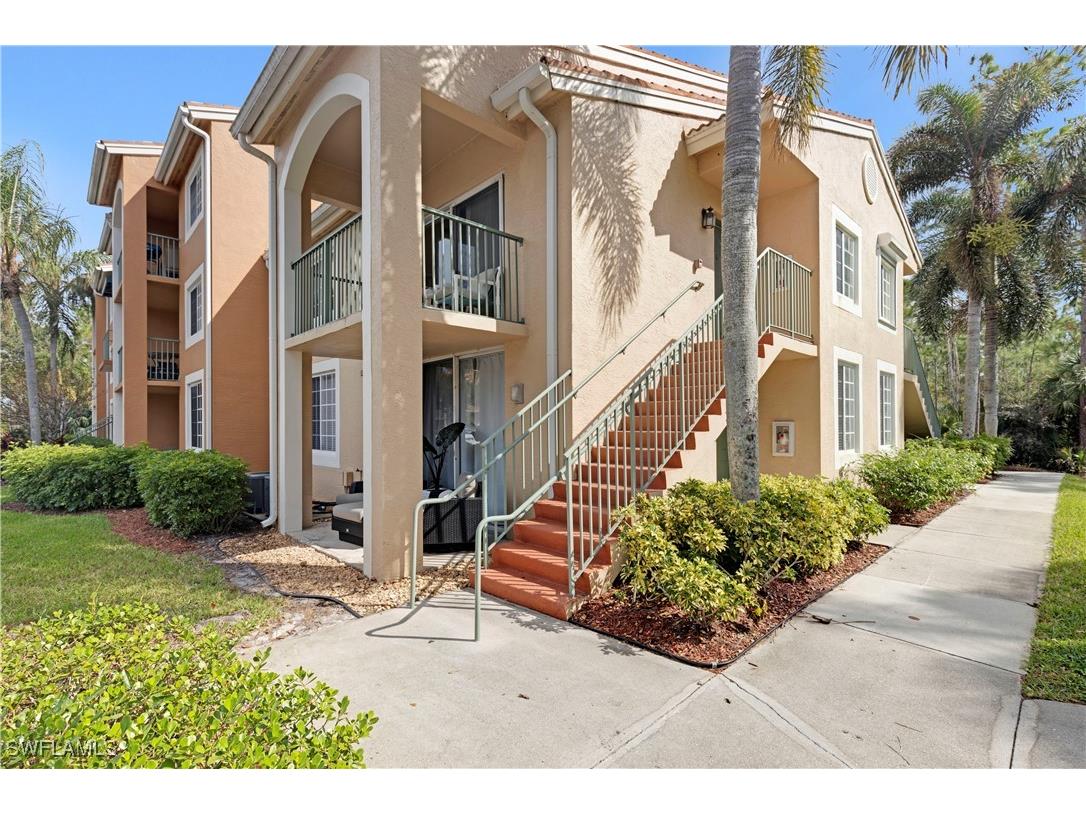 1260 Wildwood Lakes Boulevard #107 Naples FL 34104 224085265 image1