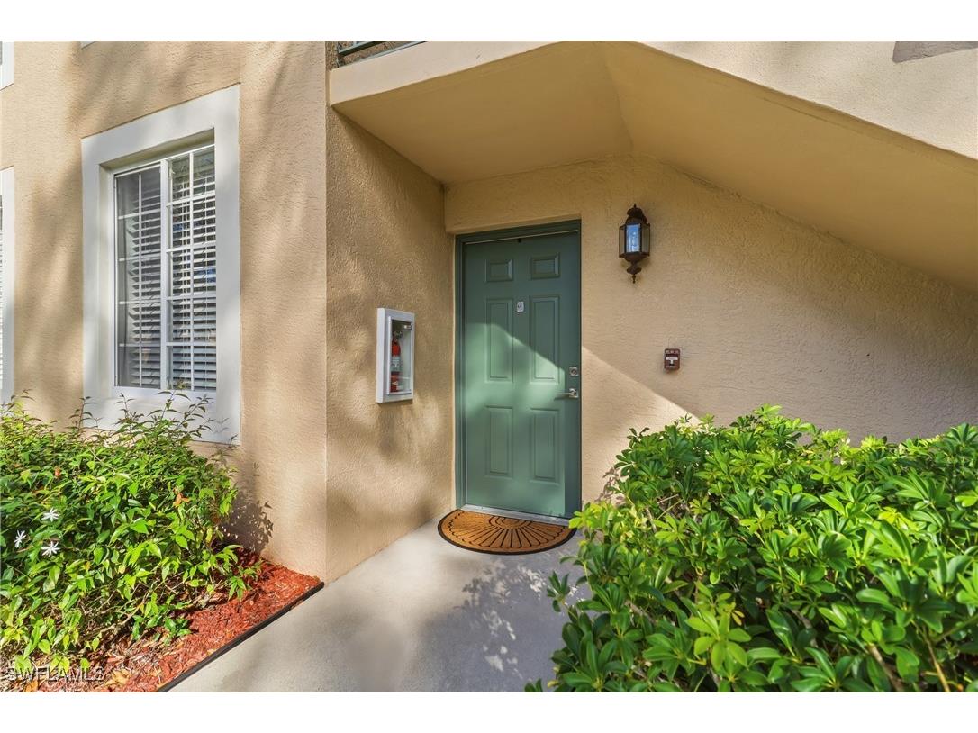1260 Wildwood Lakes Boulevard #108 Naples FL 34104 226001551 image1