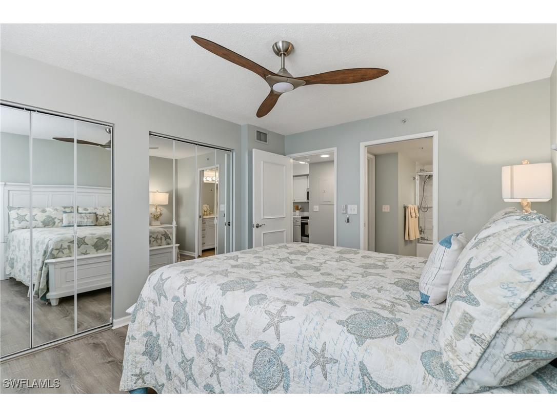 1260 Wildwood Lakes Boulevard #108 Naples FL 34104 226001551 image20