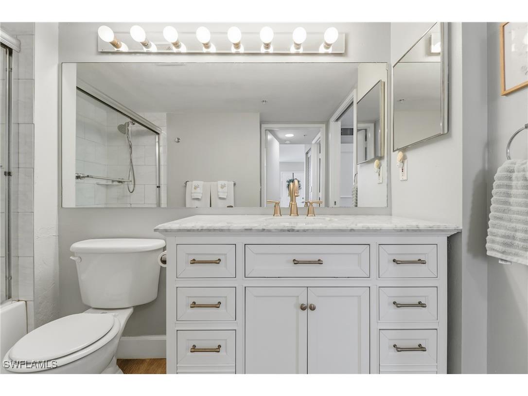 1260 Wildwood Lakes Boulevard #108 Naples FL 34104 226001551 image25