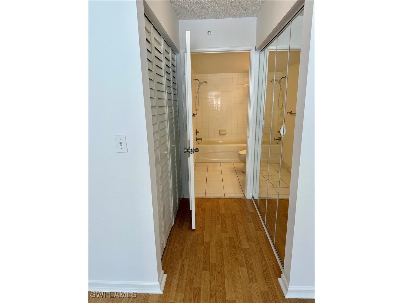 1260 Wildwood Lakes Boulevard #204 Naples FL 34104 225058310 image7