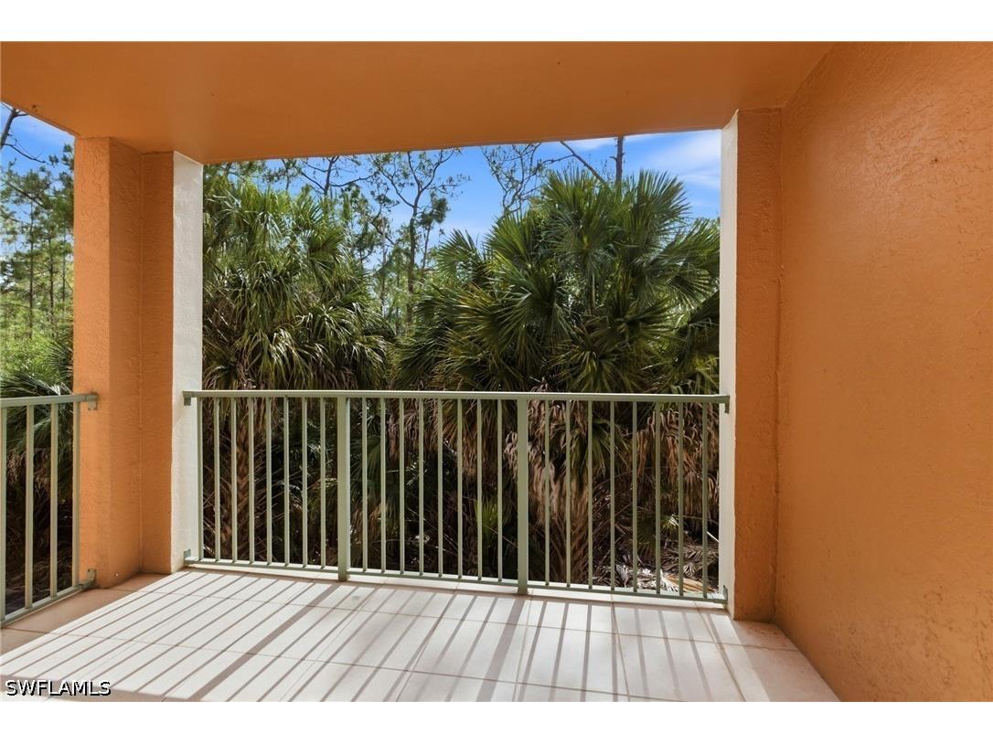 1260 Wildwood Lakes Boulevard #204 Naples FL 34104 226018573 image29