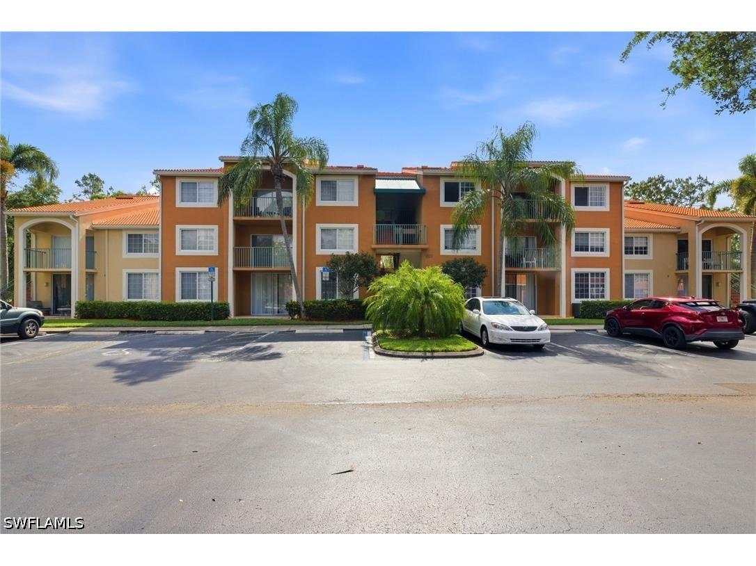 1260 Wildwood Lakes Boulevard #204 Naples FL 34104 226018573 image31
