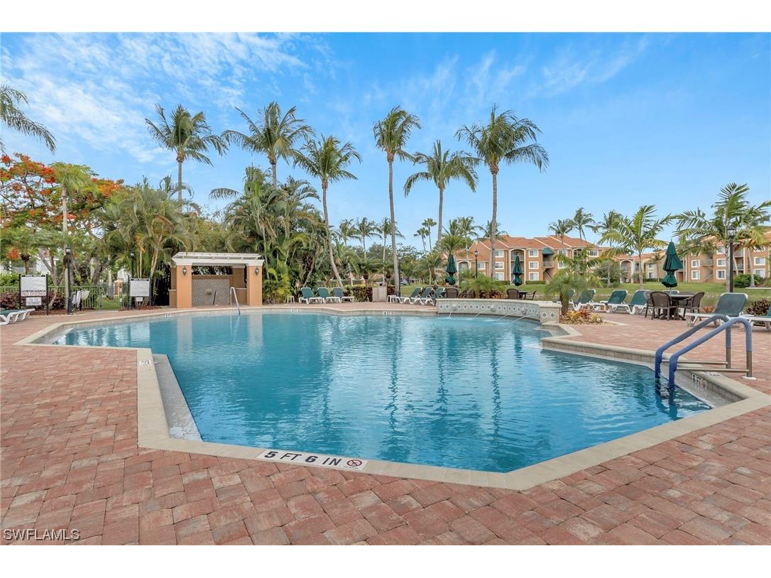 1260 Wildwood Lakes Boulevard #205 Naples FL 34104 223047694 image1