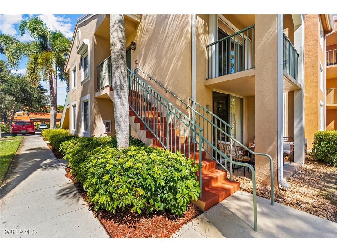 1260 Wildwood Lakes Boulevard #208 Naples FL 34104 225069336 image1