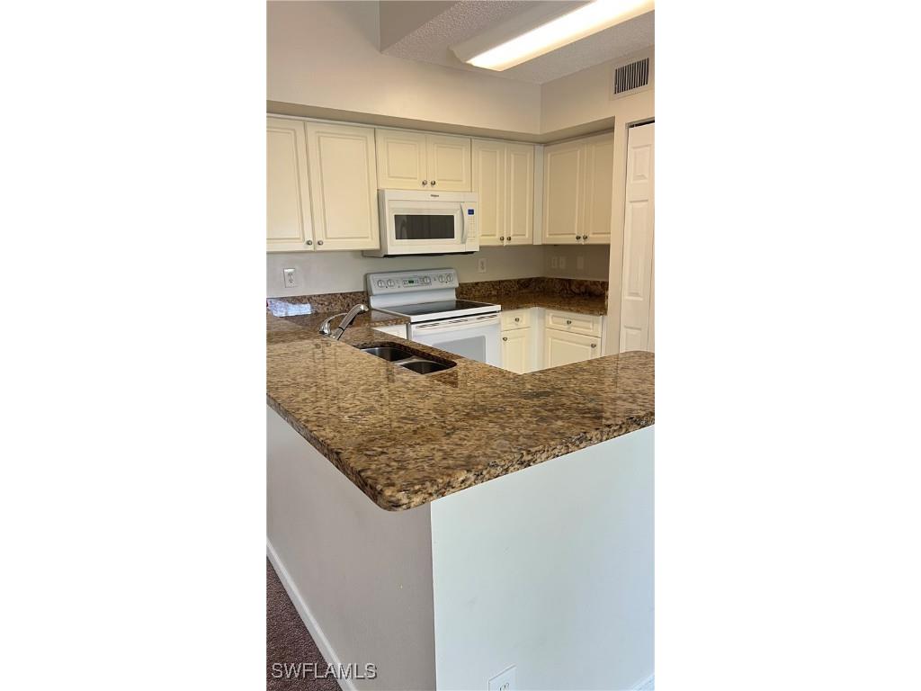 1260 Wildwood Lakes Boulevard #305 Naples FL 34104 225076877 image1