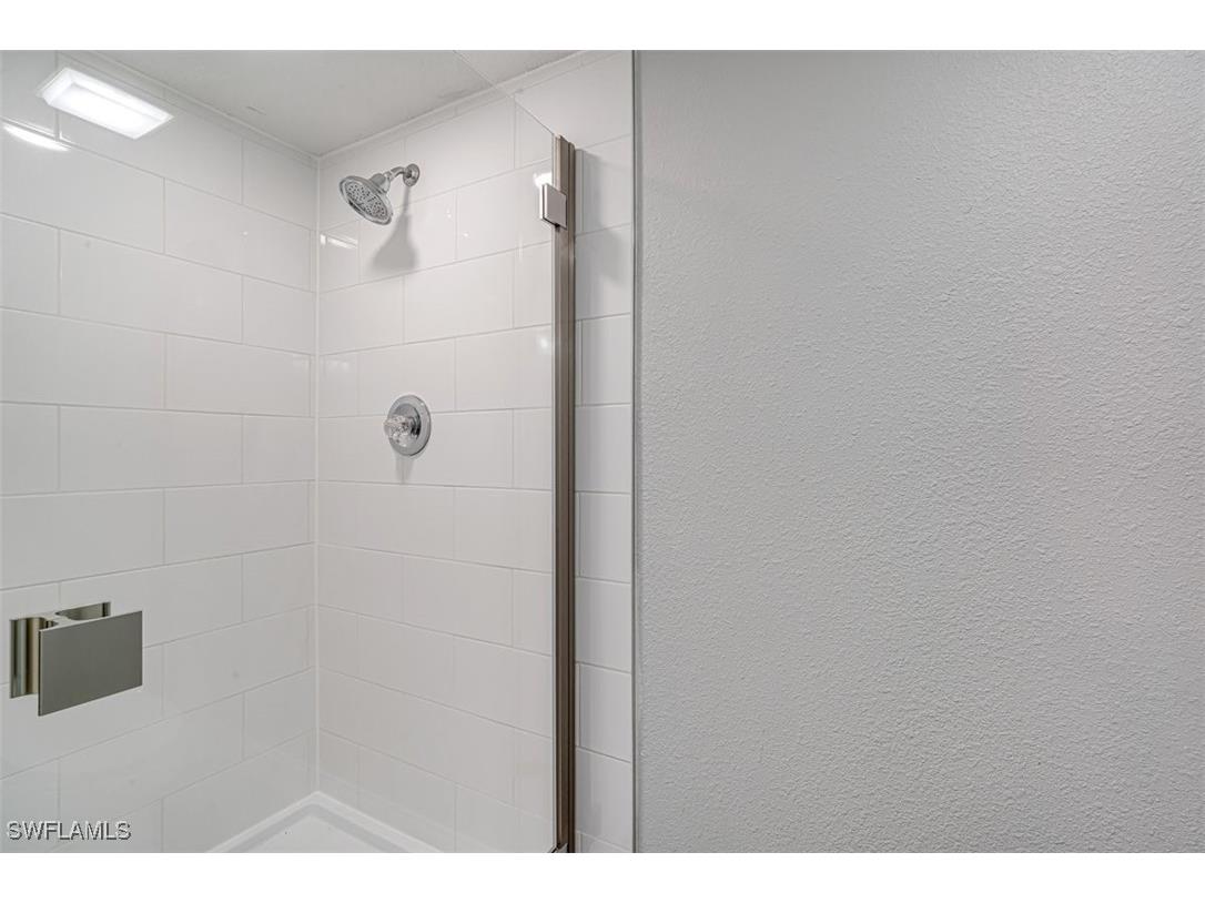 12601 Kelly Sands Way #402 Fort Myers FL 33908 225060666 image30
