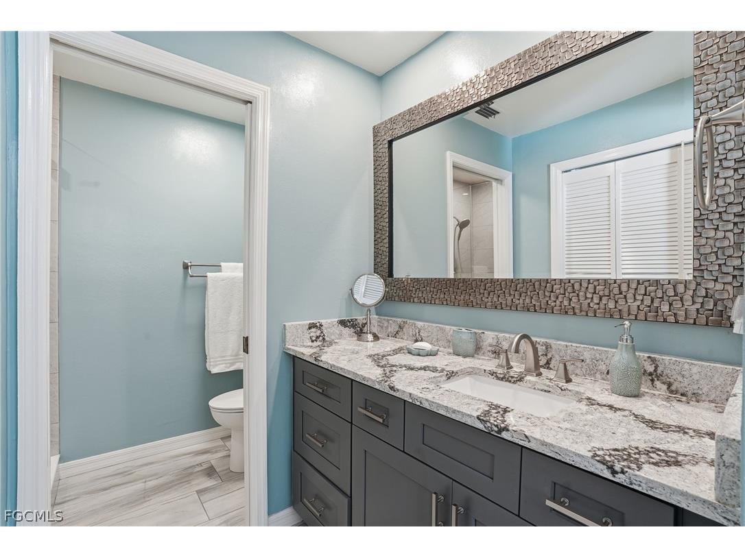 12601 Kelly Sands Way #421 Fort Myers FL 33908 2026008044 image3
