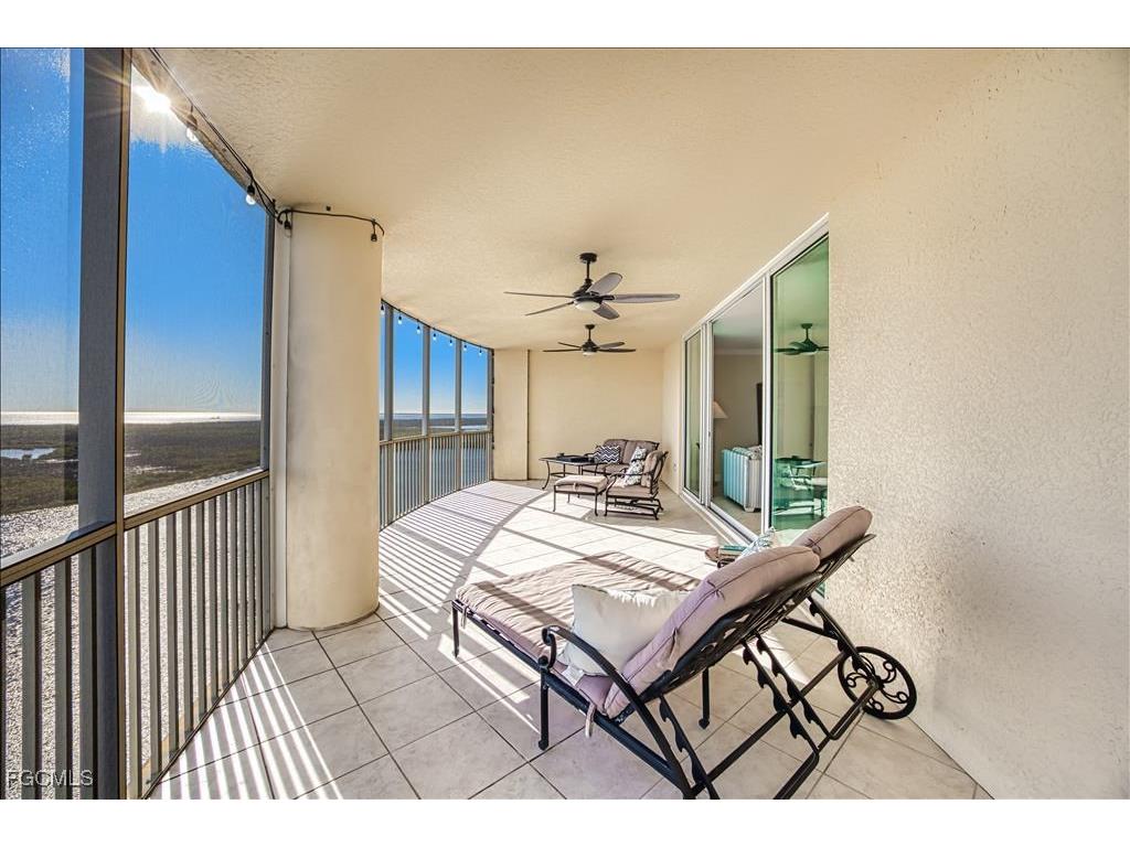 12601 Mastique Beach Boulevard #1404 Fort Myers FL 33908 2025023265 image1