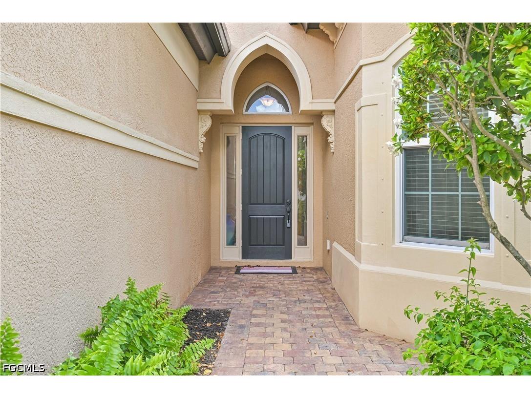 12606 Grandezza Circle Estero FL 33928 2026018906 image2