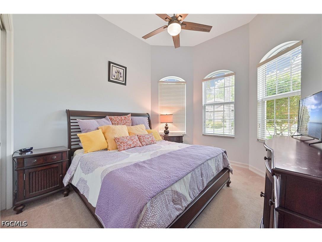 12606 Grandezza Circle Estero FL 33928 2026018906 image32