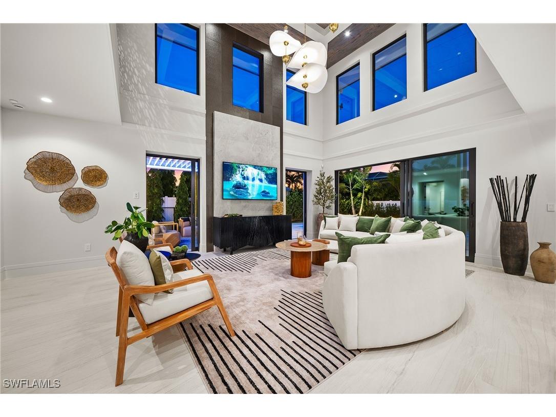 1261 13th Avenue N Naples FL 34102 225063288 image10