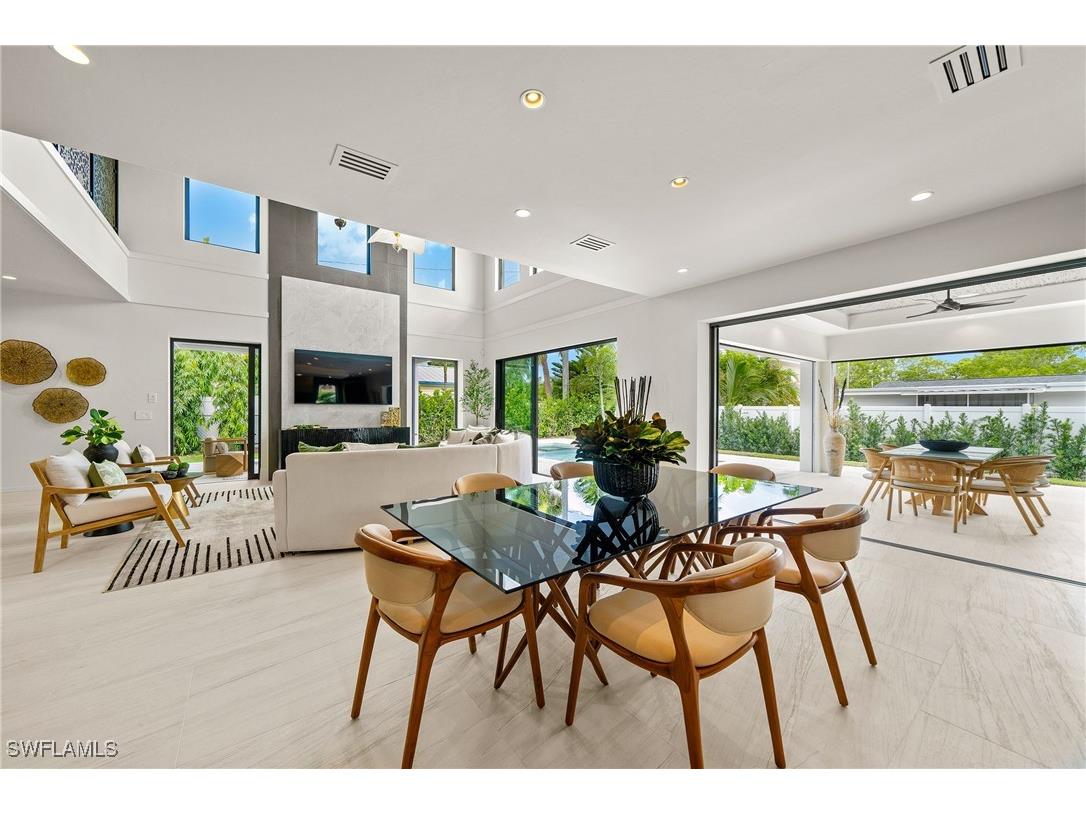 1261 13th Avenue N Naples FL 34102 225063288 image19