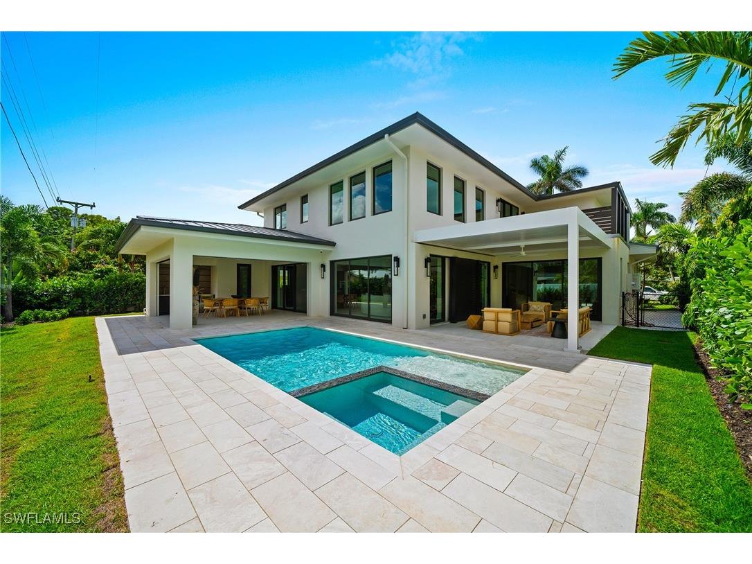 1261 13th Avenue N Naples FL 34102 225063288 image28