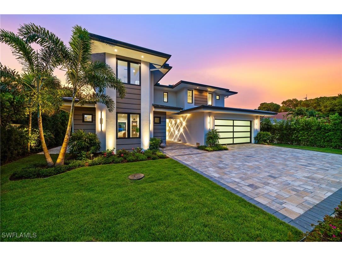 1261 13th Avenue N Naples FL 34102 225063288 image47