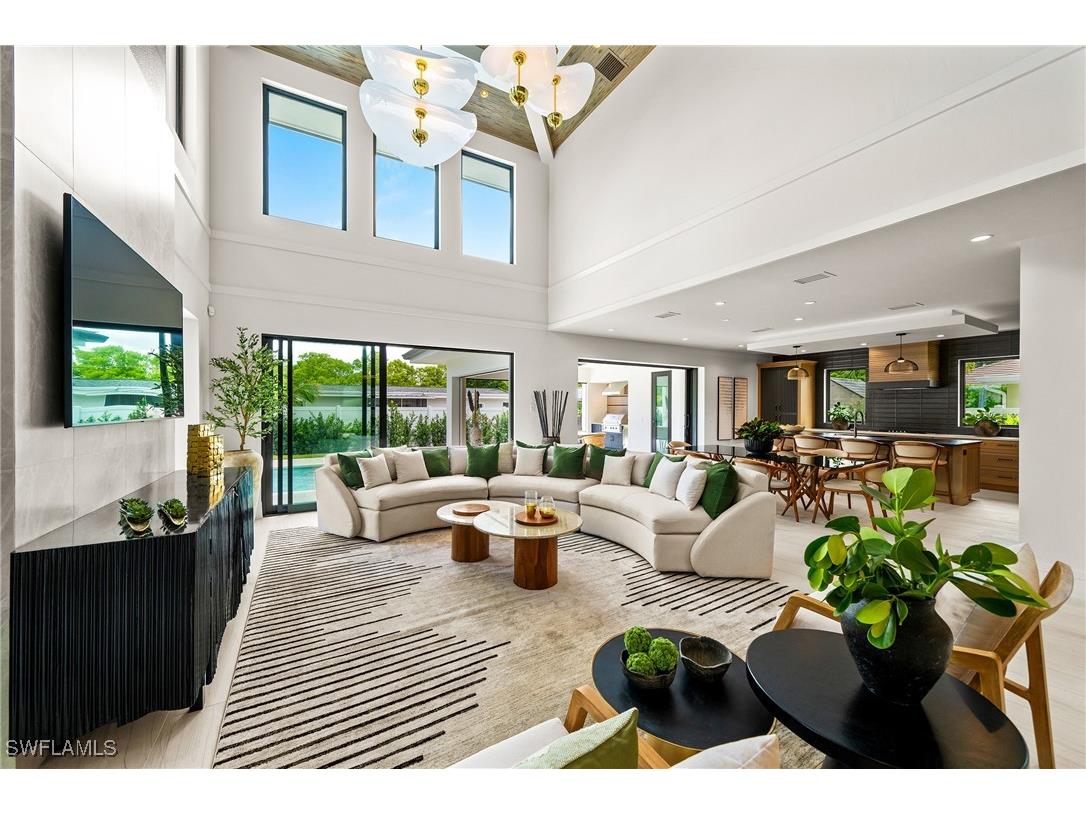 1261 13th Avenue N Naples FL 34102 225063288 image6