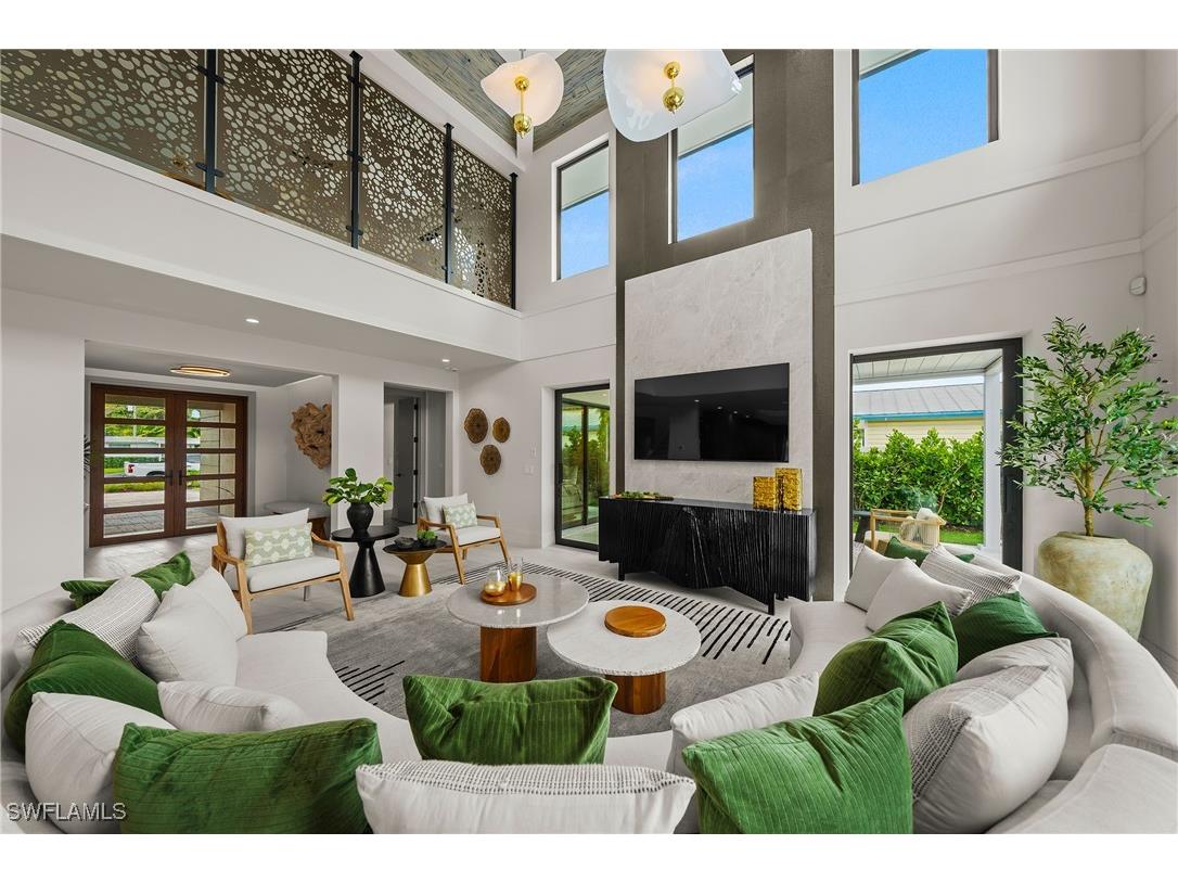 1261 13th Avenue N Naples FL 34102 225063288 image7