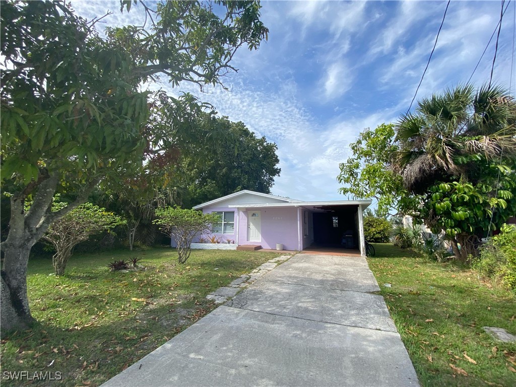 1261 5th Avenue N Naples FL 34102 225071651 image1