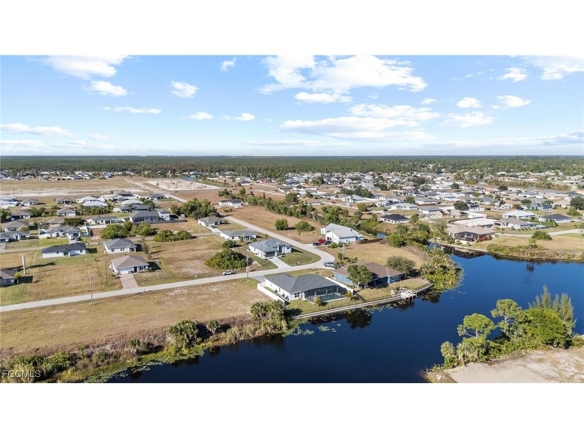 1261 NE 40th Street Cape Coral FL 33909 2025020776 image36