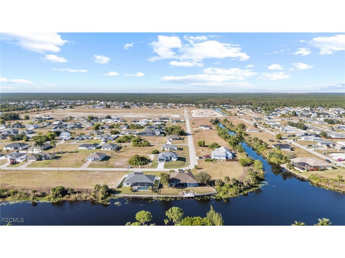 1261 NE 40th Street Cape Coral FL 33909 2025020776 image39