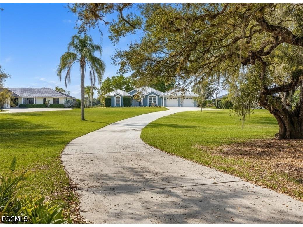1261 Riverbend Drive Labelle FL 33935 2026020775 image2