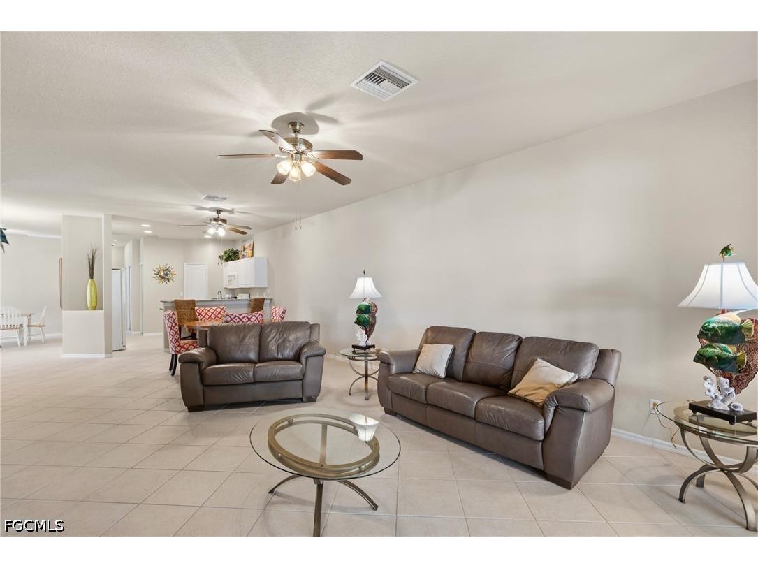 12618 Stone Valley Loop Fort Myers FL 33913 2026016131 image3