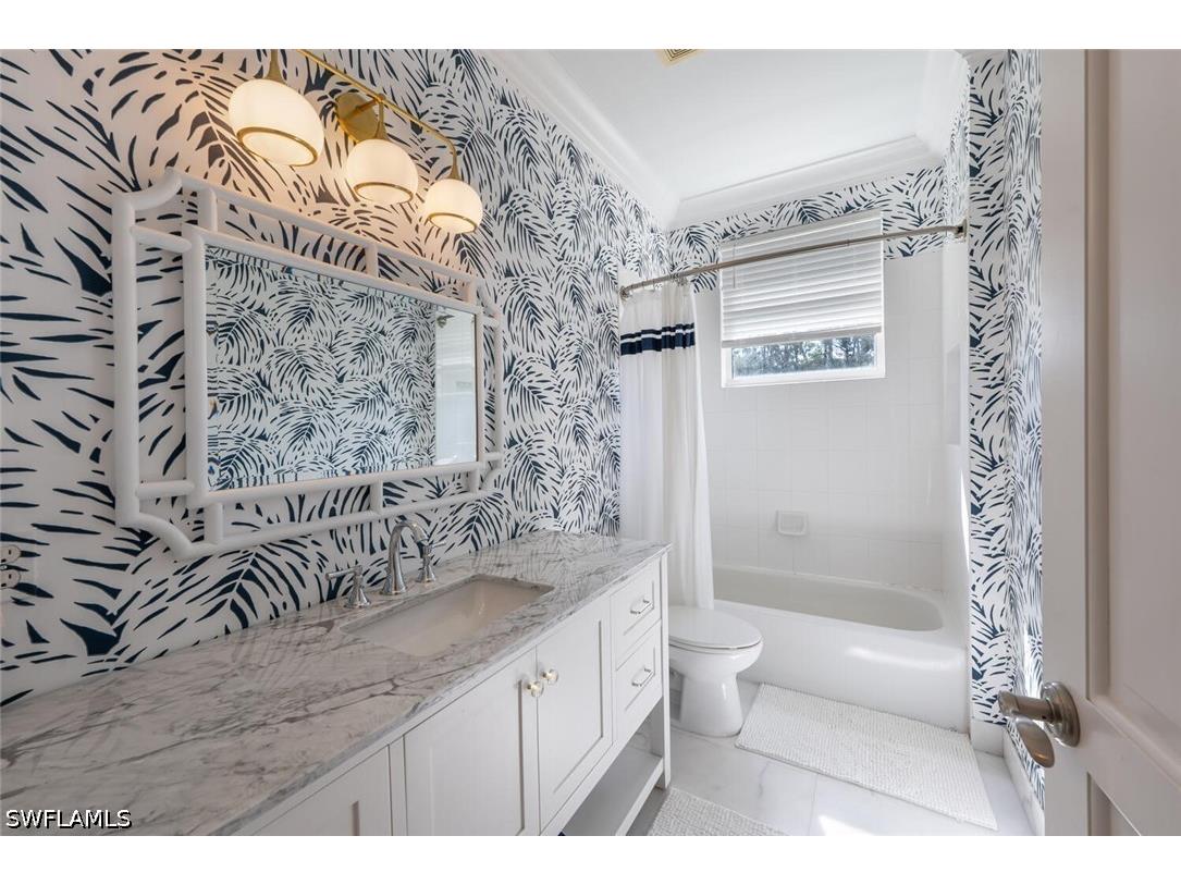 1262 Barrigona Court Naples FL 34119 226023045 image24