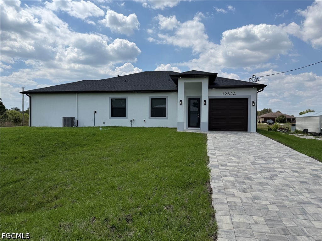 1262 Best Avenue Fort Myers FL 33913 2026014423 image1