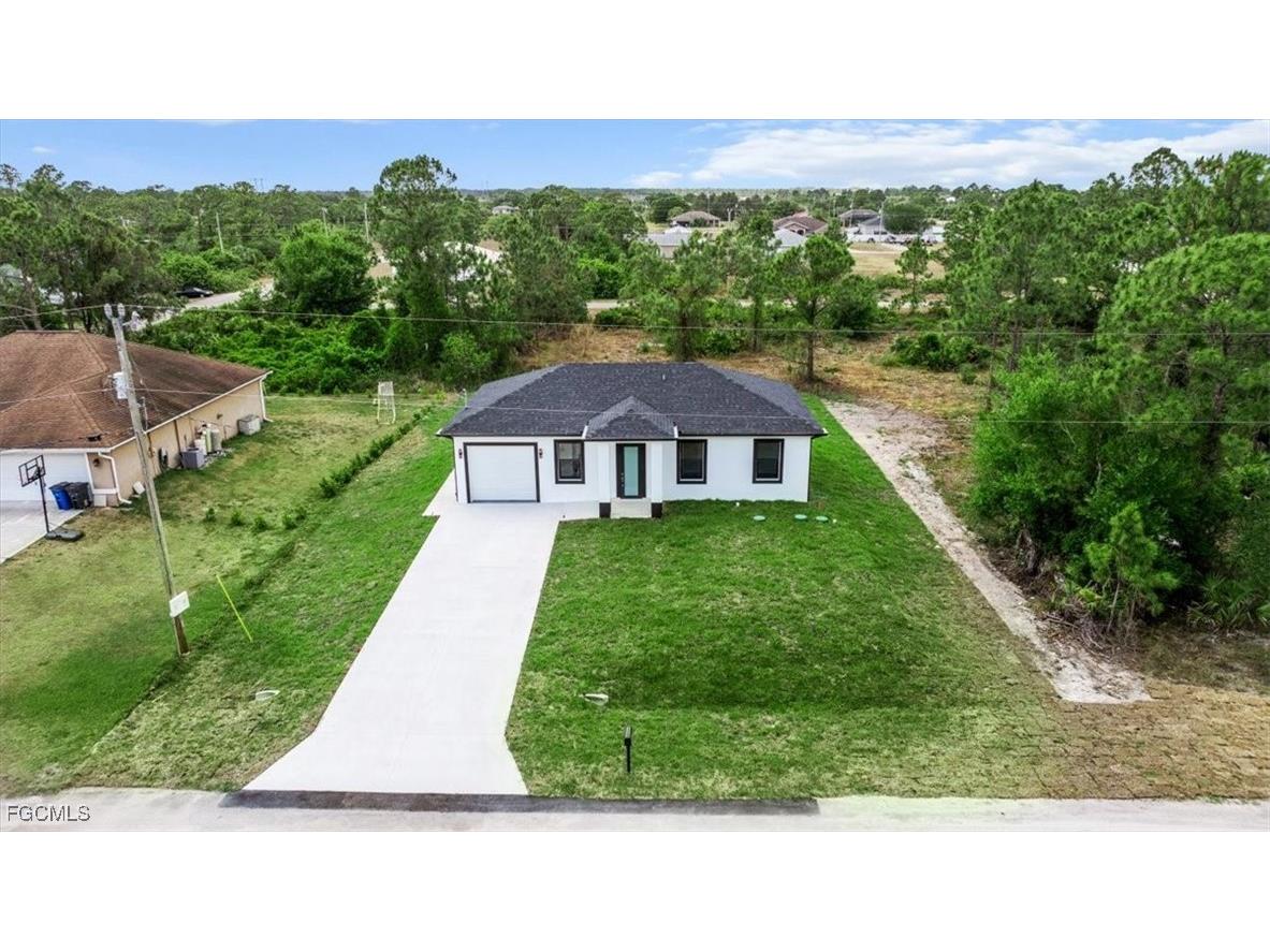 1262 Bowles Avenue Fort Myers FL 33913 2025004789 image8