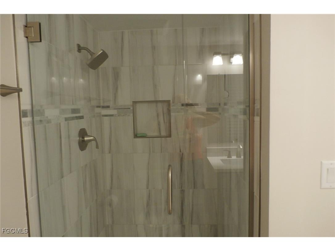 12621 Kelly Sands Way #305 Fort Myers FL 33908 2025000379 image16