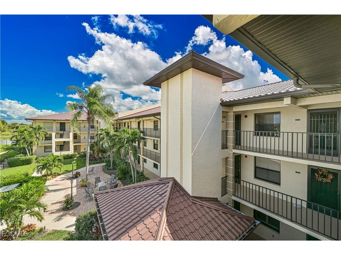 12621 Kelly Sands Way #326 Fort Myers FL 33908 2025016549 image4
