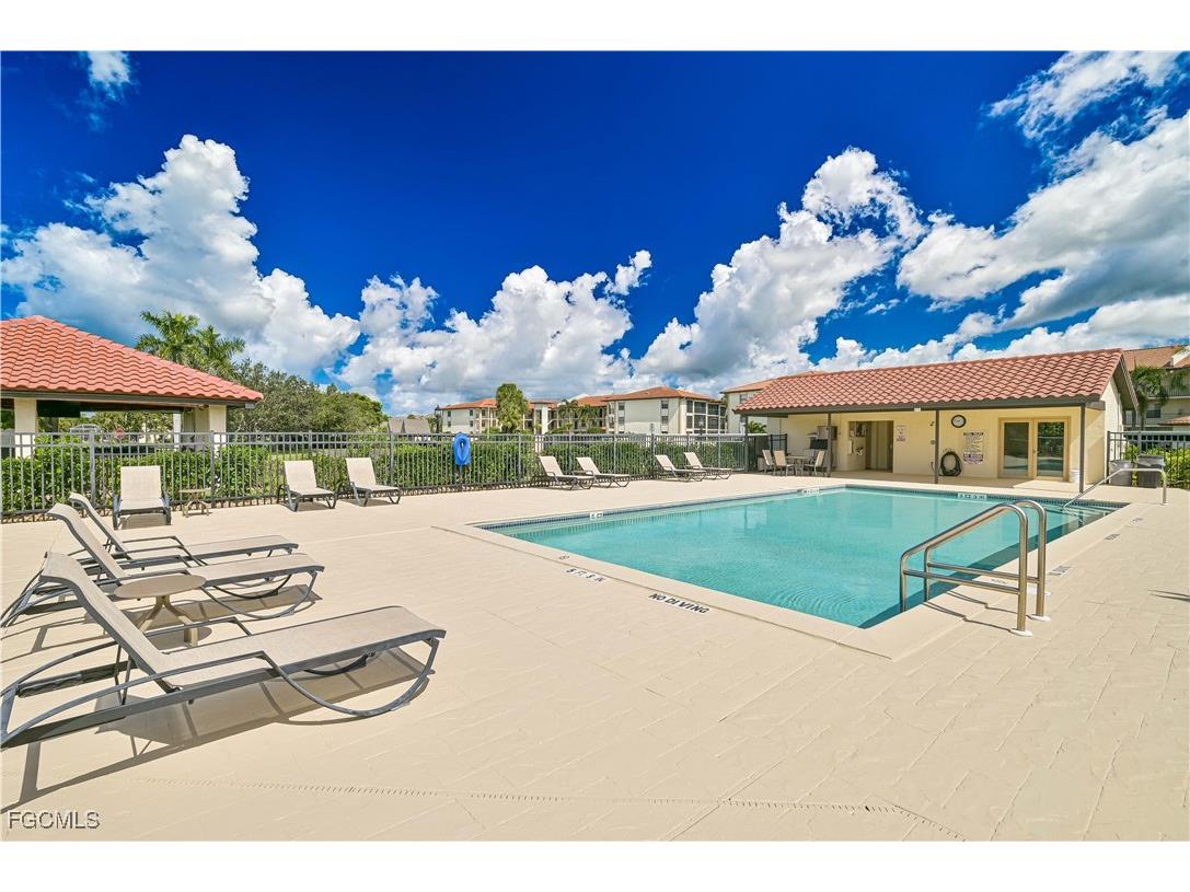 12621 Kelly Sands Way #326 Fort Myers FL 33908 2025016549 image7