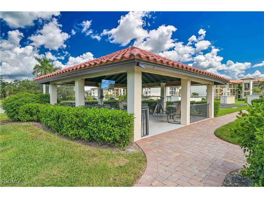 12621 Kelly Sands Way #326 Fort Myers FL 33908 2025016549 image8