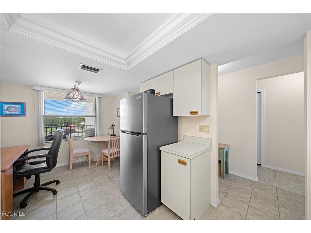 12621 Kelly Sands Way #327 Fort Myers FL 33908 2025007316 image13