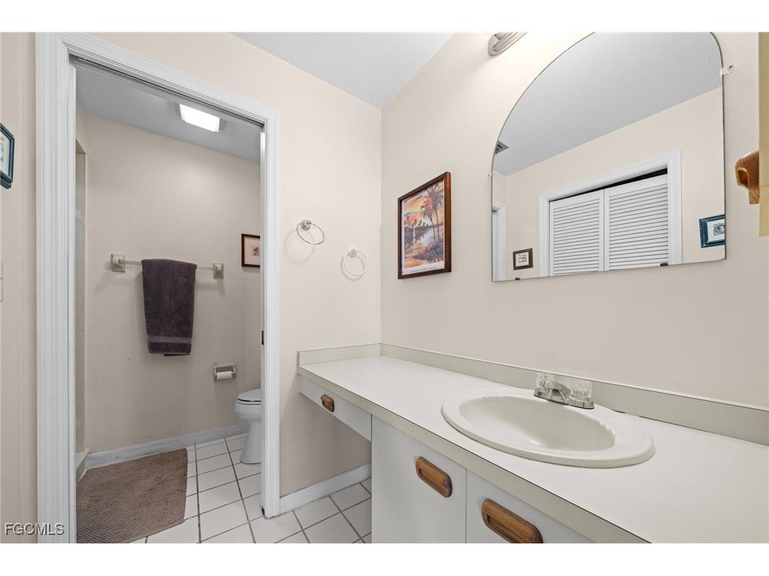 12621 Kelly Sands Way #327 Fort Myers FL 33908 2025007316 image21