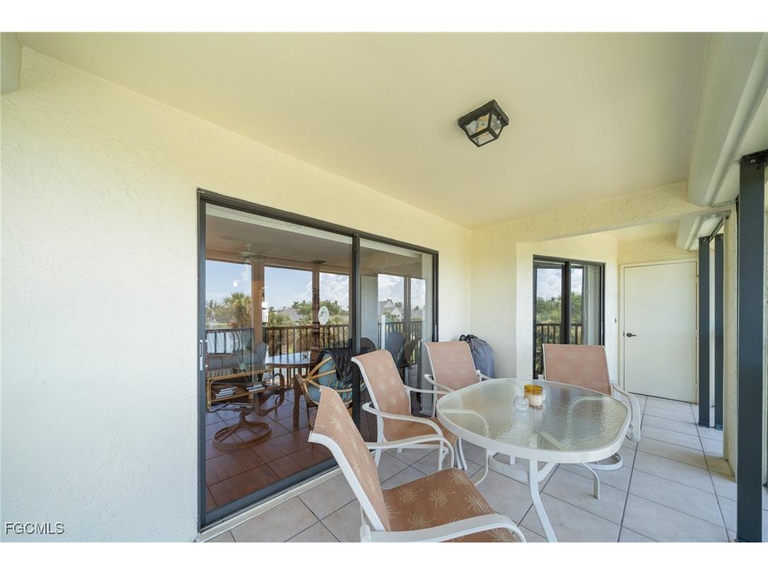 12621 Kelly Sands Way #327 Fort Myers FL 33908 2025007316 image28