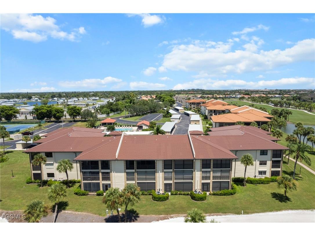 12621 Kelly Sands Way #327 Fort Myers FL 33908 2025007316 image33
