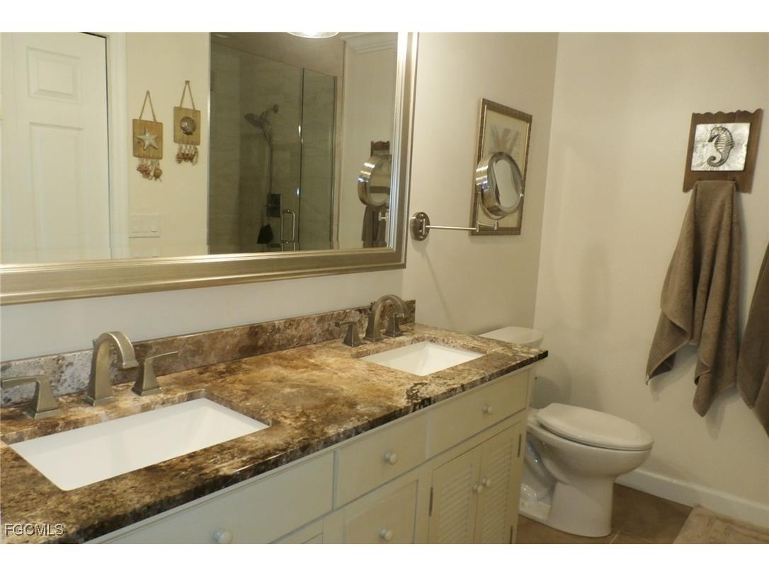 12621 Kelly Sands Way #329 Fort Myers FL 33908 2025000387 image14