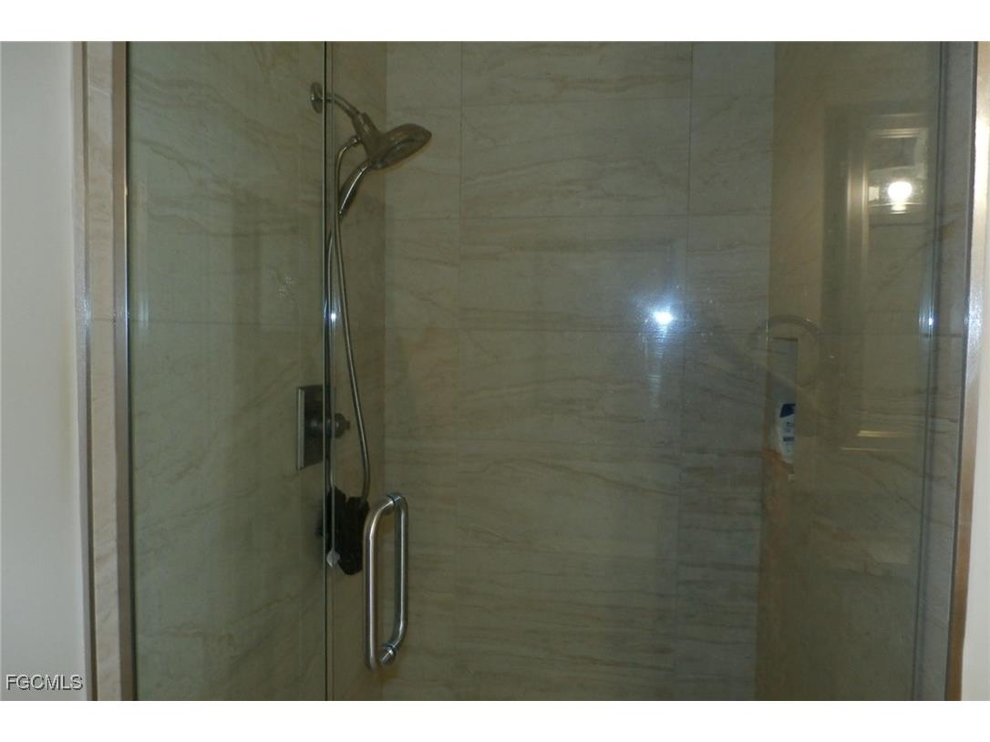 12621 Kelly Sands Way #329 Fort Myers FL 33908 2025000387 image16