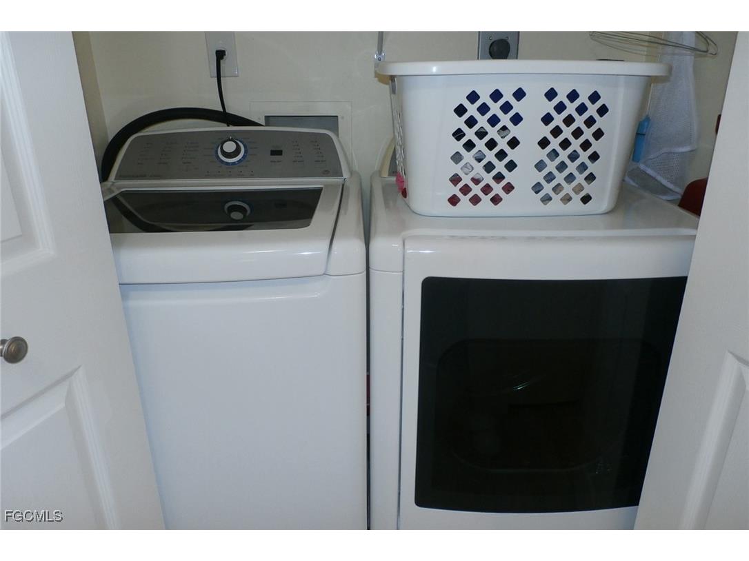 12621 Kelly Sands Way #329 Fort Myers FL 33908 2025000387 image17