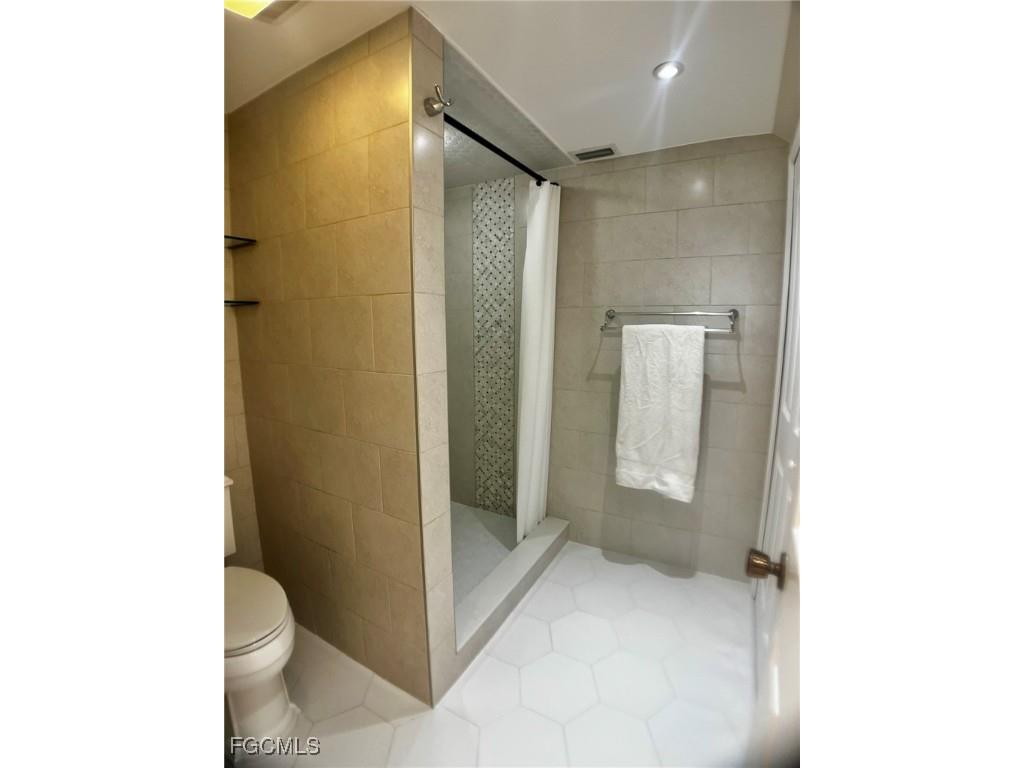 1263 Caloosa Drive Fort Myers FL 33901 2025015202 image24