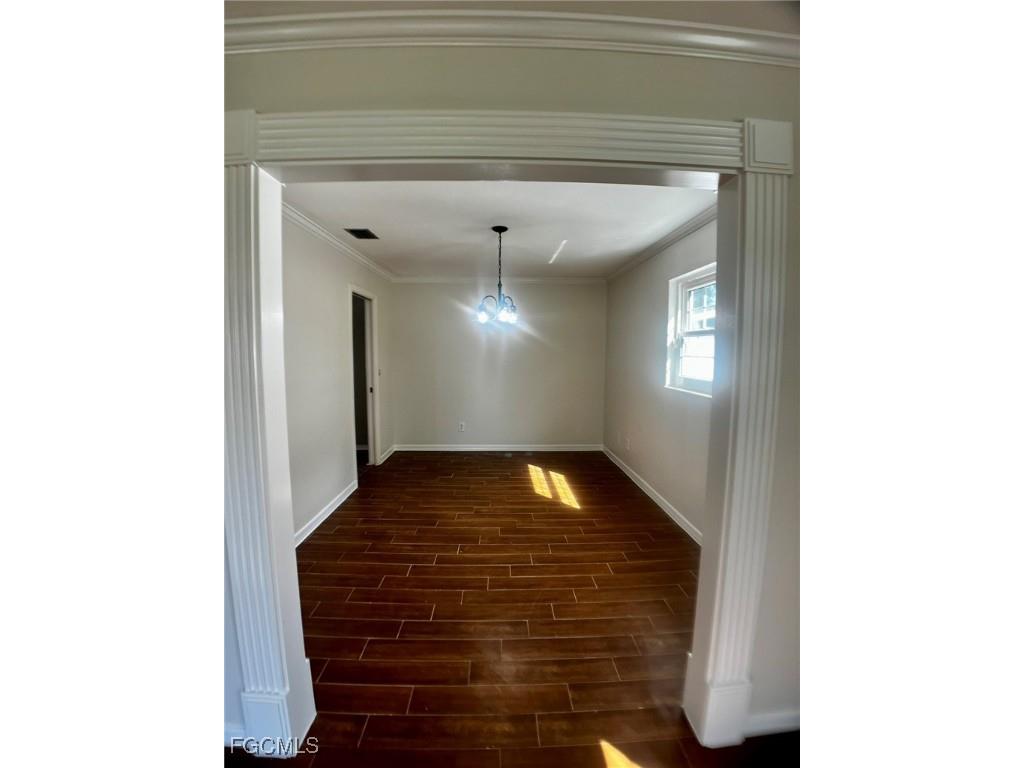 1263 Caloosa Drive Fort Myers FL 33901 2025015202 image7