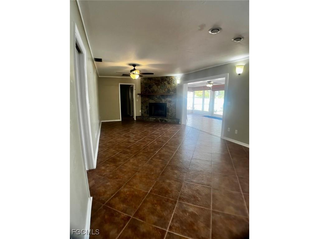 1263 Caloosa Drive Fort Myers FL 33901 2025015202 image9