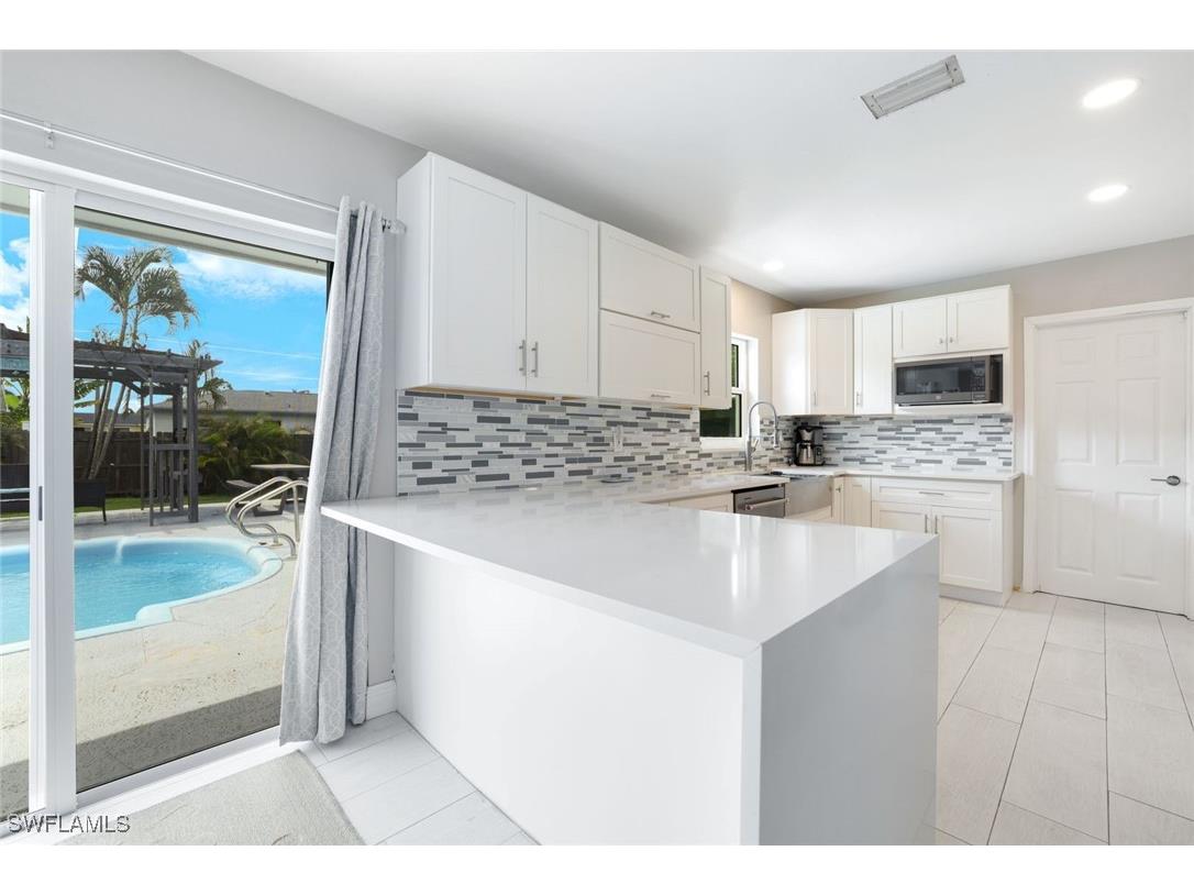 1263 N Collier Boulevard Marco Island FL 34145 225063840 image3