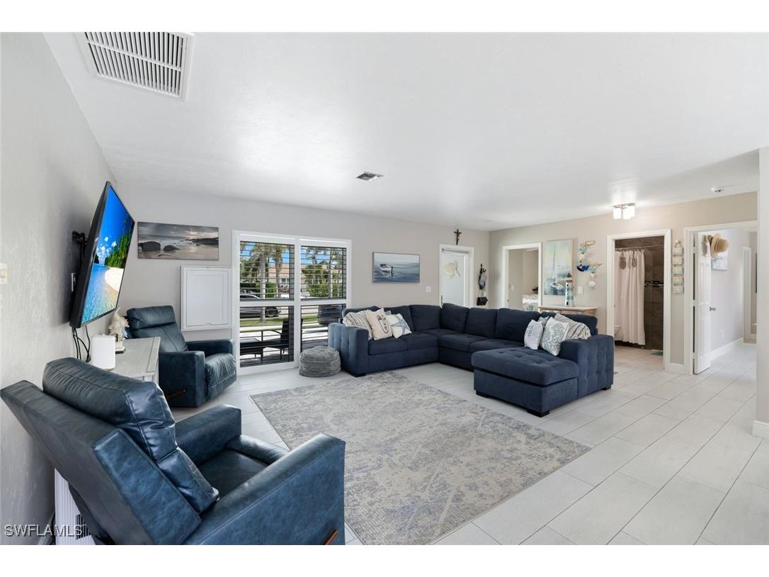 1263 N Collier Boulevard Marco Island FL 34145 225063840 image4