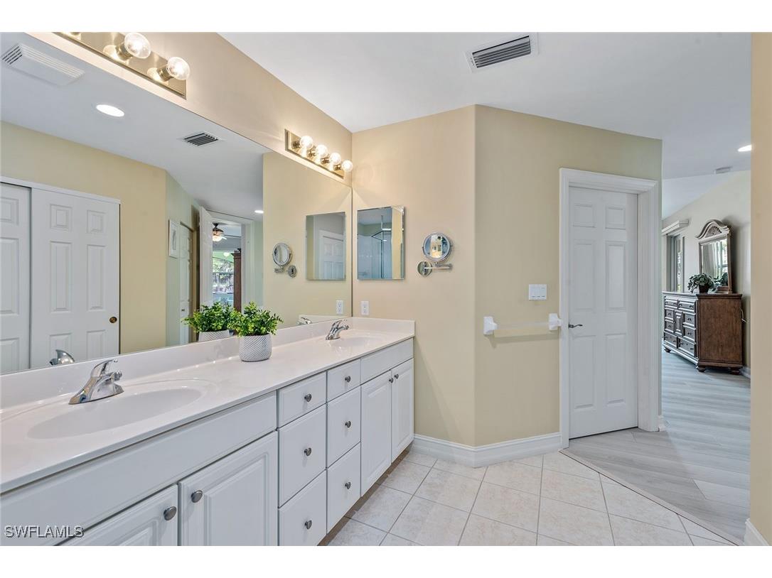 1263 Rialto Way #102 Naples FL 34114 225052428 image13