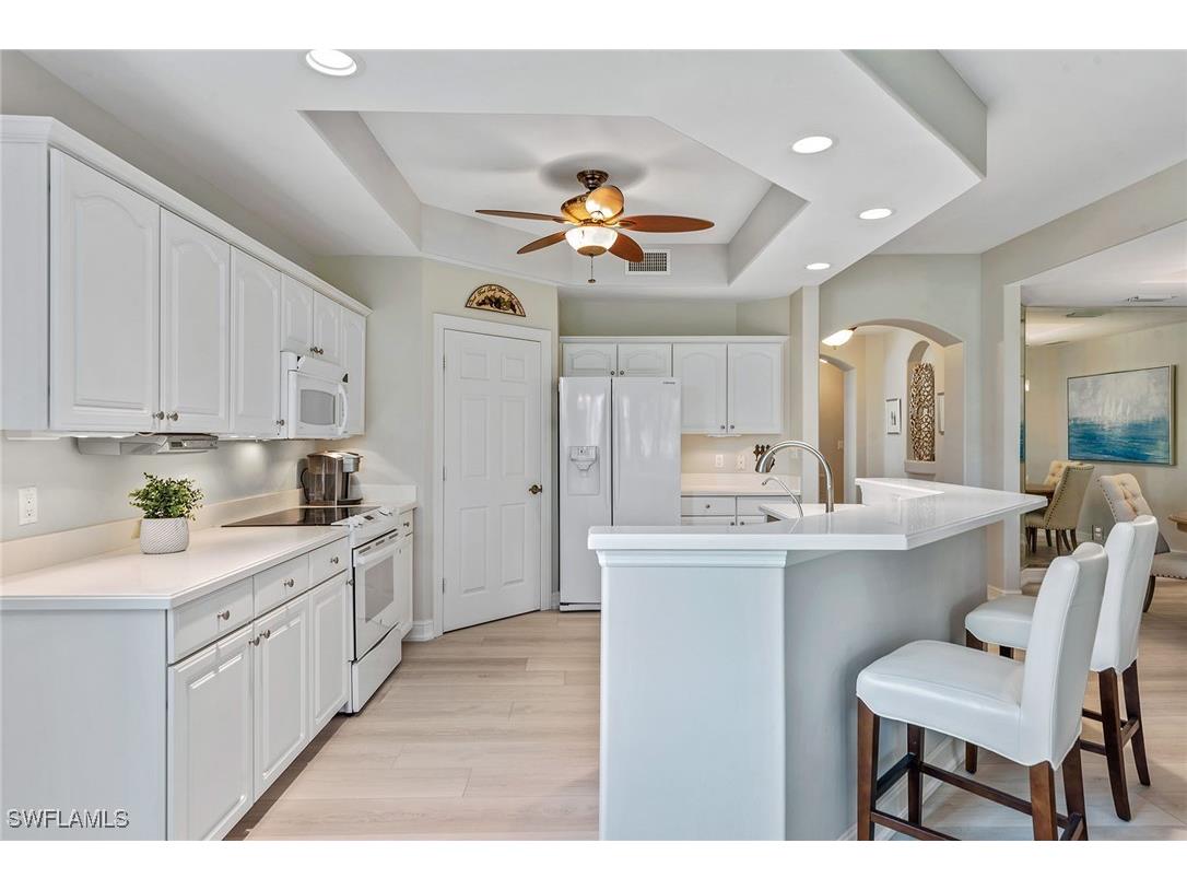 1263 Rialto Way #102 Naples FL 34114 225052428 image2