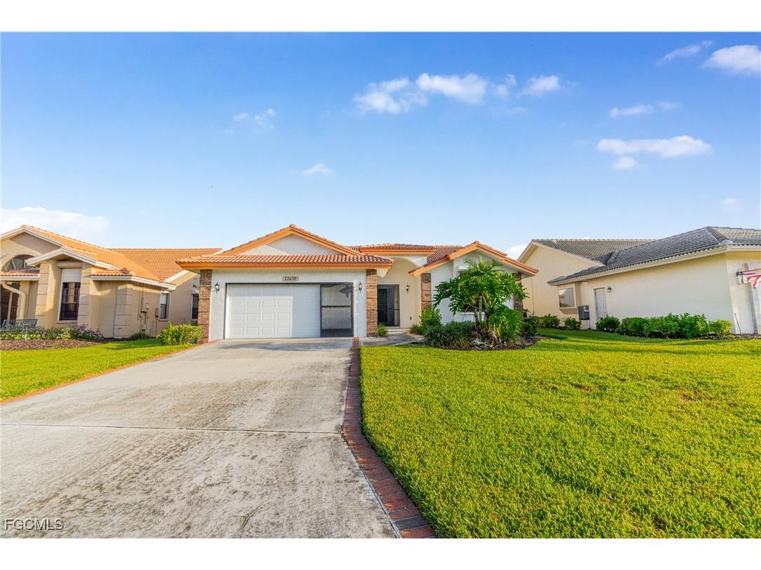 12630 Kelly Palm Drive Fort Myers FL 33908 2025008623 image2
