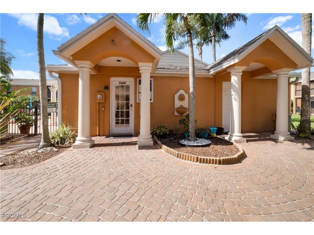 12630 Kenwood Lane #D Fort Myers FL 33907 2025000412 image17