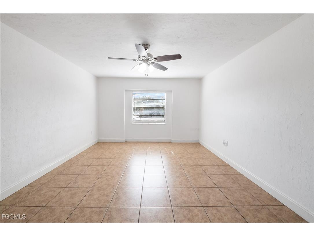 12630 Kenwood Lane #D Fort Myers FL 33907 2025000412 image3